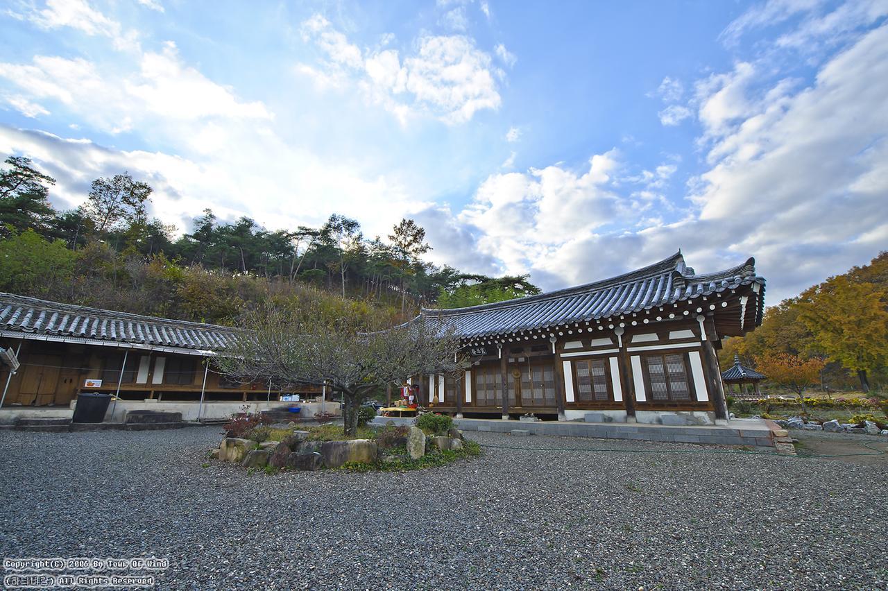 Gwiae Traditional House Yeongcheon Eksteriør bilde