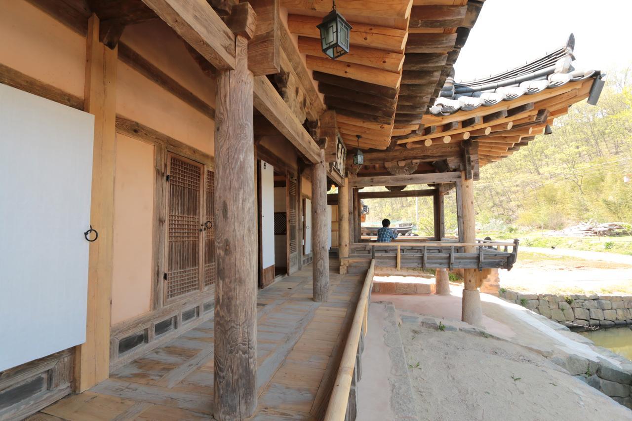 Gwiae Traditional House Yeongcheon Eksteriør bilde